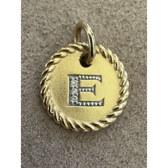 David Yurman "E" Initial 18k Yellow Gold Diamond Pendant - Picture 1 of 5